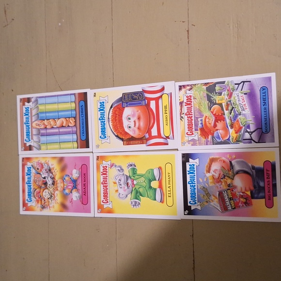 2022 Topps Garbage Pail Kids Trading Cards - Picture 2 of 10